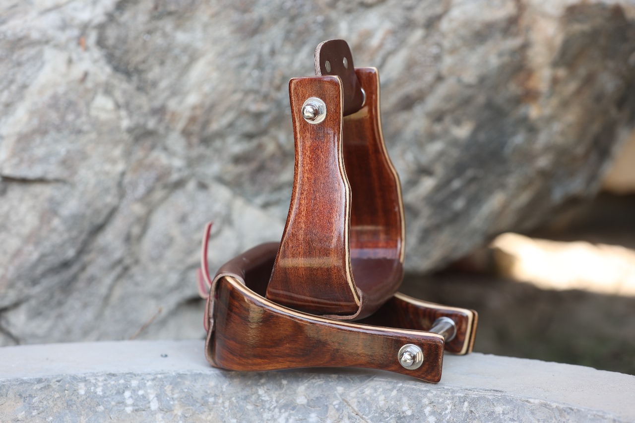 StoneWall Pro Comfort Horse Stirrups